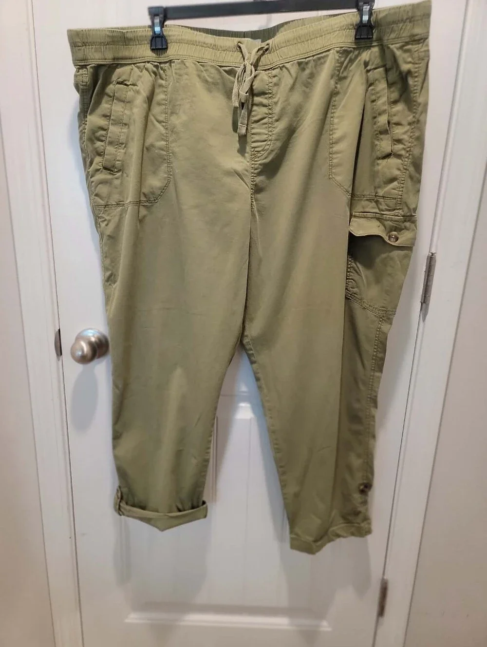 Sonoma Plus Size 22W Green Cargo Pants With Pull-on Waistband for Comfort - Picture 1 of 8
